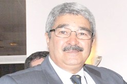 لاكارن متهم بالجهوية ويحرم حكام بشار وتيندوف من الشارة الفيدرالية