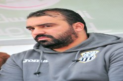 ماضوي يلعب رأسه أمام شباب قسنطينــة وحمّار يطالب اللاعبين بالفوز وإلا تجميد أجــورهم