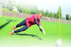 البلغاريون يشكّكون في قدرة مبولحي على العودة إلى مستواه بسبب نقص المنافسة