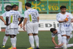 الرابطة تفاجئ إدارة مولودية وهران وترغمها على الإستقبال في ملعب زبانة