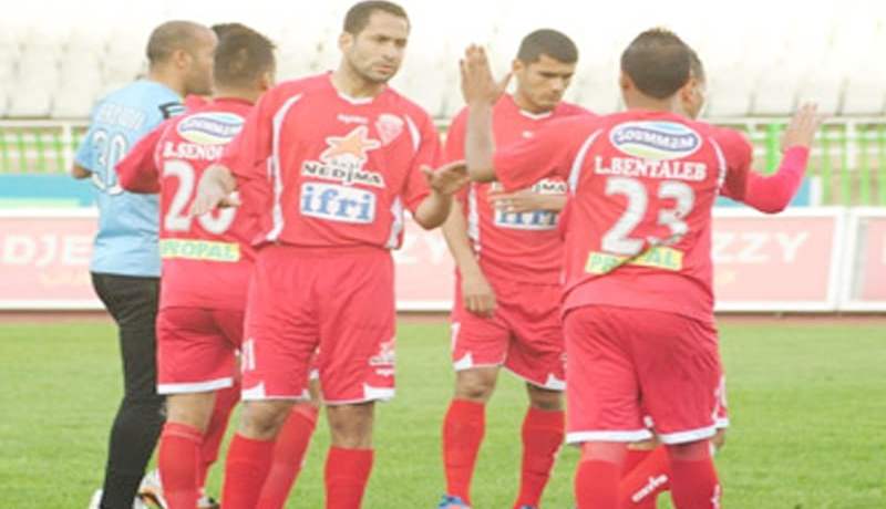 الحمراوة ينتهكون حرمة الضيافة ويدكّون مرمى بني صاف بسباعية