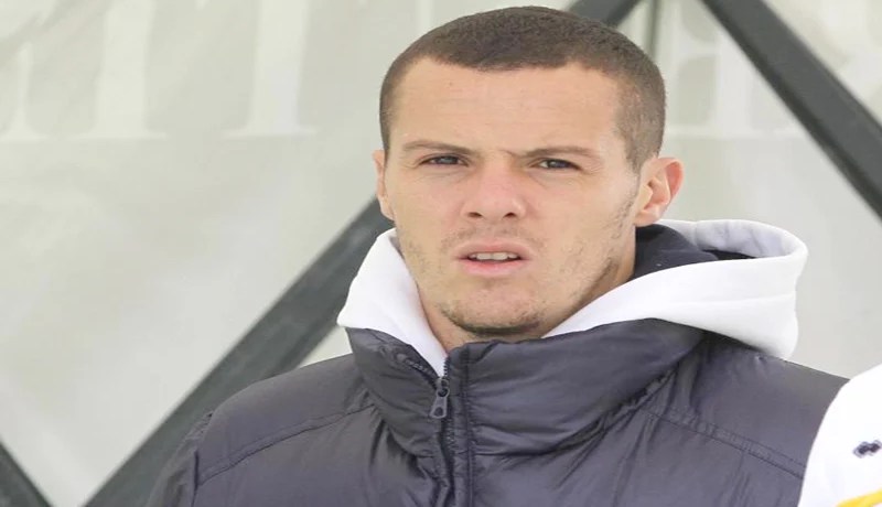 ليفورنو الإيطالي يضع مصباح ضمن أولوياته خلال الميركاتو القادم