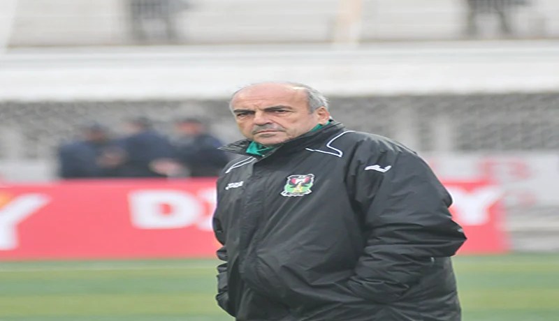 آلان ميشال يراهن على لعب الأدوار الأولى الموسم المقبل