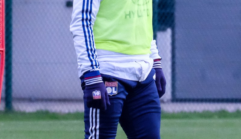 فخـور لأنني فرنسي لست خائفا واللعب مع منتخب الديكة حلم الطفولة