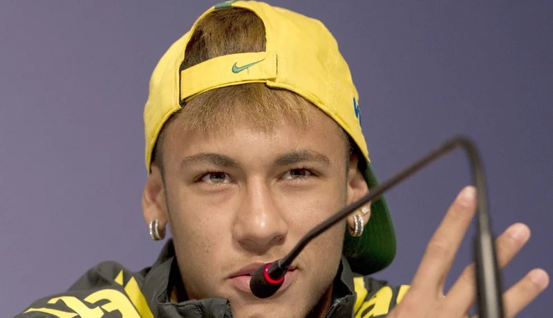 نيمار يثير الرعــب في تدريبـــــات “السامبــــــا”