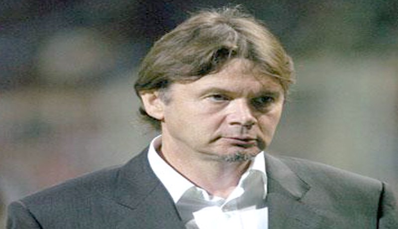 فيليب تروسيه: لدي اتصالات من الجزائر.. ومستعد لتدريب الخضر بعد المونديال