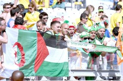 أنصار «الخضـر» يطـالبون بمباراة ودية بـين الجزائر وفلسطـين لجمــع الأموال لغزة