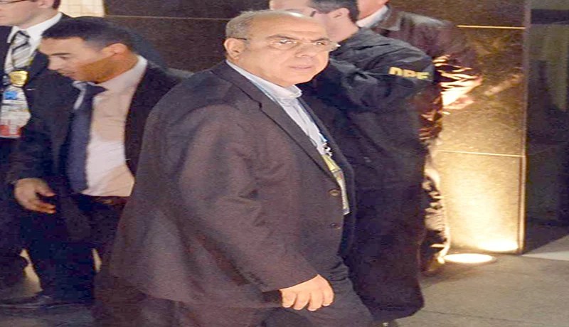 قـــدمــــو أفضــل مــالديكم مـــــن أجـــل تـــأهل تاريخي