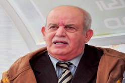 أنصار وفاق سطيف يهاجمون حافلة الفريق وسعدان غاضب من محدودية اللاعبين