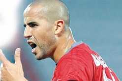 بوڤرة تلقى ثلاثة عروض رسمية لكنه متمسك بالبقاء معنا إلى غاية نهاية عقده