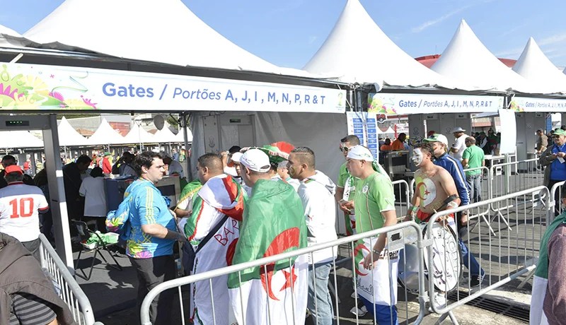 الأنصار يقطعون 1000 كيلومتر لمتابعة مباراة «الخضر» ضد روسيا