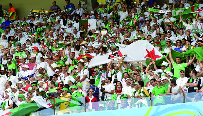 موبيليس تتكفل بكل المناصرين الجزائرين فى حال تاهل “الخضر” الى الدور الثاني