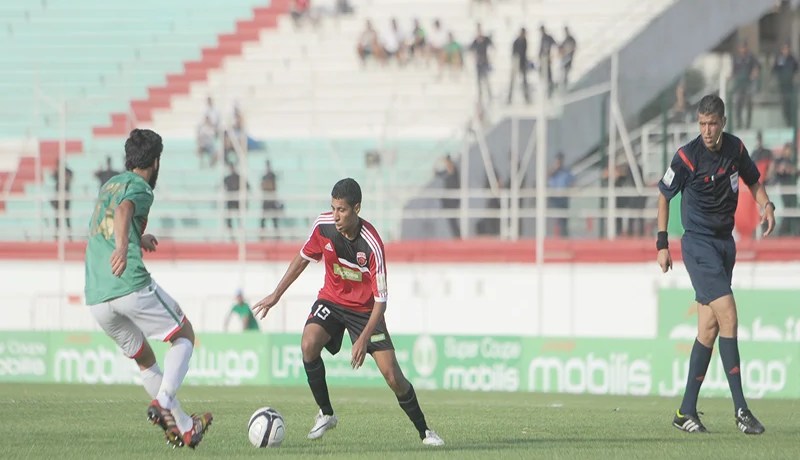 أنصار سوسطارة يحملون الحكم عبيد شارف مسؤولية خسارة كأس «السوبر»