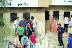 إقبـال متوسط لأنـصـار الخـضــرو8000 تذكرة فقط بيـعت إلى غاية عشية أمس