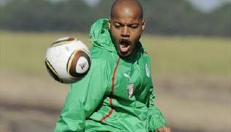 ليفسكي صوفيا يرفض مبولحي ويزيد من متاعب حاليلوزيتش