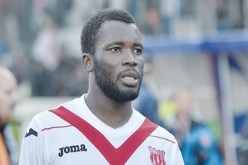 الإسماعيلي يتحدى “الفاف” وشباب بلوزداد ويصر على تأهيل أنغان