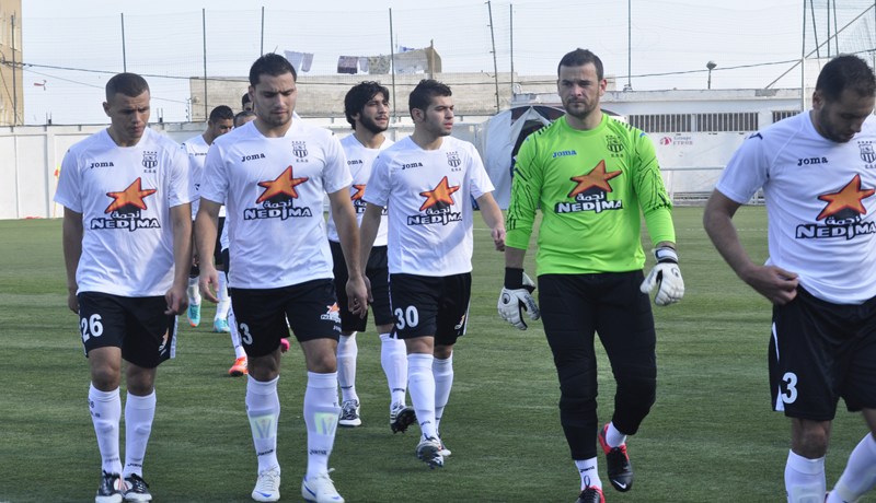 والي سطيف ينظّم مأدبة عشاء على شرف أسرة الوفاق ويطالب بالعودة بورقة التأهل