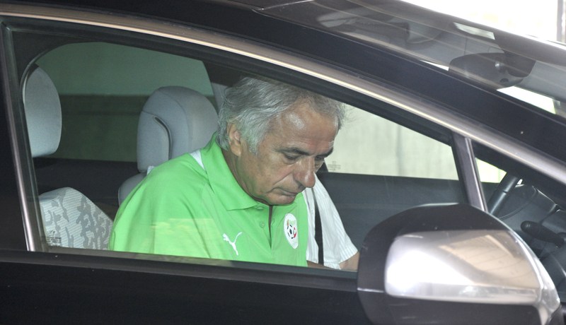 حليلوزيتش: النجوم والأموال لا يصنعون فريقا قويا والعدو الأول للاعب هو الأنانية والغيرة