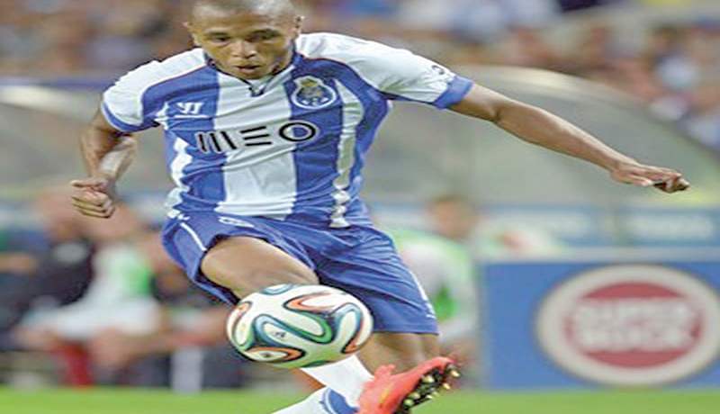 بـراهيمي أفضـل من رونالــدو وبن زيمـــة في رابطة أبطــال أوربـــا هـــذا المـوســم