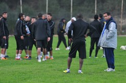 أساسيو اتحاد الحراش يسقطون برباعيـةأمام بارادو والاحتياطيون يفوزون على فوردلو