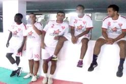 عبد الإله ينظّم مأدبة غداء وبابا يتكفّل بالمستحقات