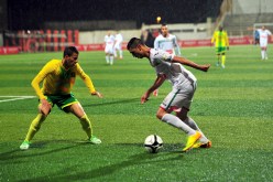 سوسطارة تنفرد بالريادة، شبيبة القبائل تتعثر أمام “الموب” وتحتل الوصافة رفقة الشلف وسطيف… والعميد بالقوة الثاثة