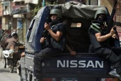 مصر تلقي القبض على 3 من مستخدمي فيسبوك لبث أفكار جهادية