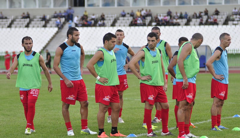 غيابات بالجملة في الاستئناف وبن شوية غاضب