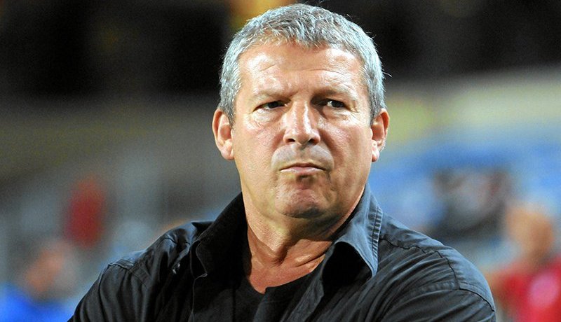 كوربيس يكشف الأسباب الحقيقية لرفضه تدريب الخضر