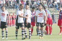 الوفاق والنادي‮ ‬الإفريقي‮ ‬يعقدان توأمة وسرار‮ ‬يعرض على رياحي‮ ‬الشراكة مع النادي‮ ‬المحترف