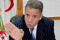 “لاعبون لا يعرفون لمس الكرة يتقاضون أجورا أكثر من بوتفليقة”