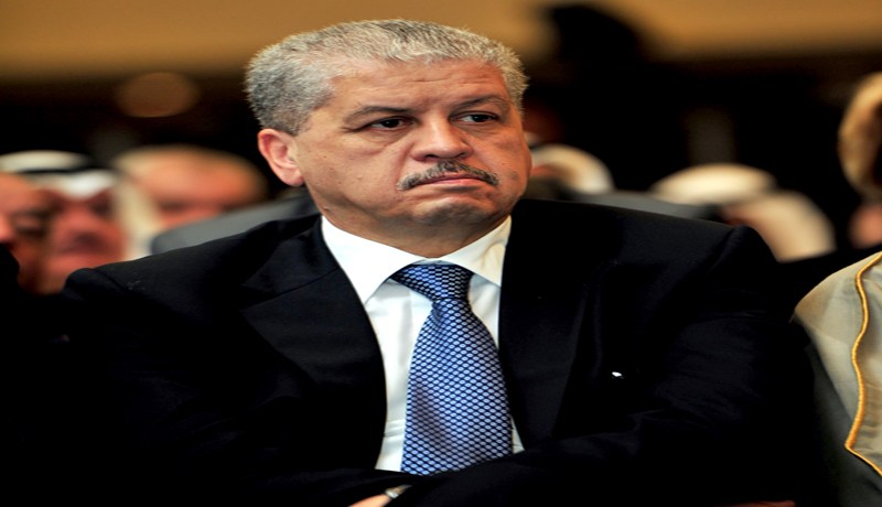 الوزيـر الأول سلال يأمر شـركة «كوسيدار» بتمويل شبيبة القبائل