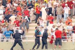 الحكومة تجبر الأندية على تنصيب لجان الأنصار لمواجهة العنف في الملاعب