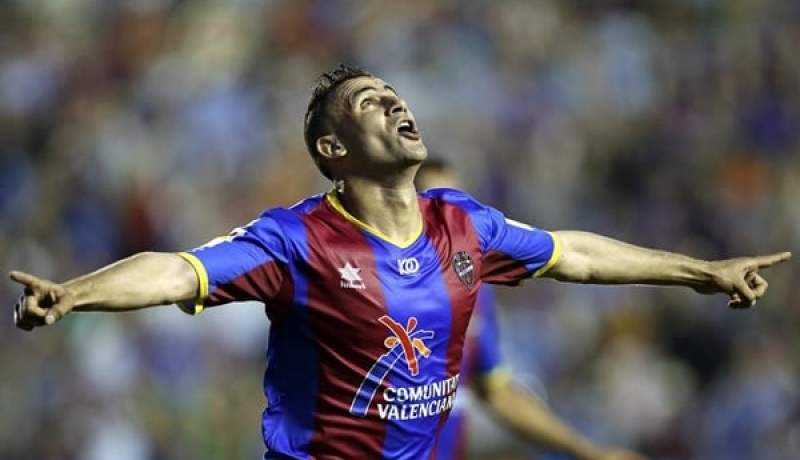 غزال ومصباح ضمن أسوإ المحترفين العرب في‮ ‬أوروبا