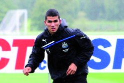 بيرمينغهام سيتي‮ ‬وتشارلتون‮ ‬يتنافسان على ضم مهدي‮ ‬عبيد في‮ ‬شكل إعارة من نيوكاستل‮ ‬