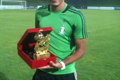 “الليبيون لم يشجعوا الجزائر في “الكان” بسبب القذافي وفرحوا لخروجها من الدور الأول”