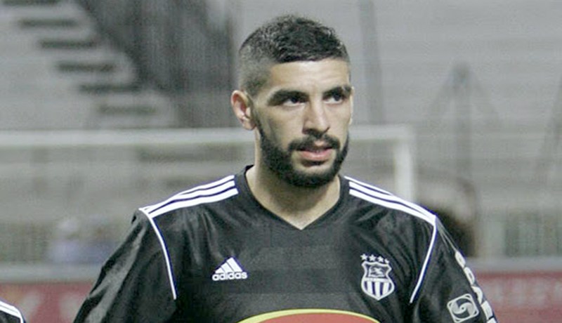 زرواطي يطالب بملياري سنتيم لتسريح بلجيلالي وحمّار يقترح مقايضة يايا بربيح
