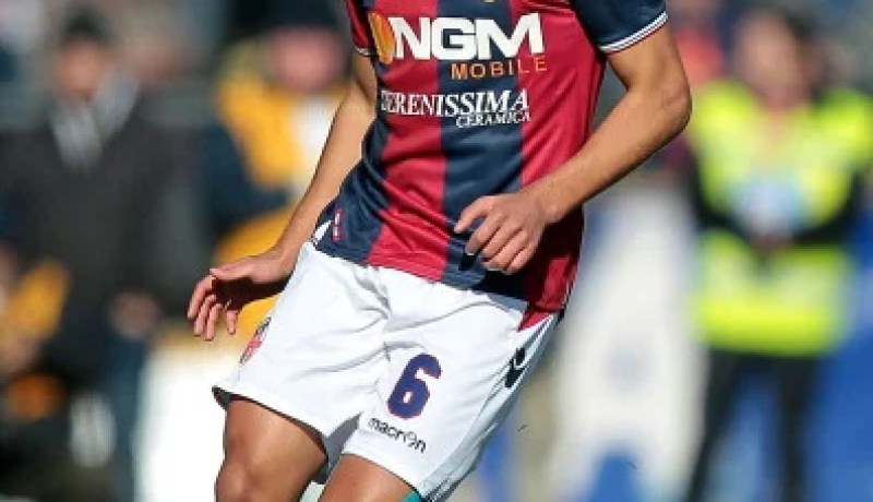 تايدر: “أركّز مع بولونيا، أريد أن أكون لاعب وسط ميدان عصري وأسجل الأهداف”