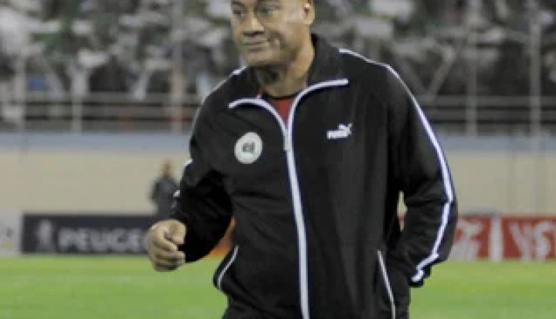 “لاعبونا فقدوا التركيز وتحدثوا معي وهم يبكون بسبب الهتافات التافهة للجماهير الجزائرية”