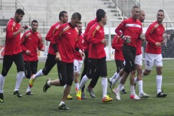 معنويات اللاعبين في الحضيض وبن شوية يرفع التحدي