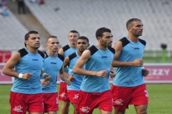 بن شوية يتهم الحكم حلالشي بالتحيز لـ”الكاب”