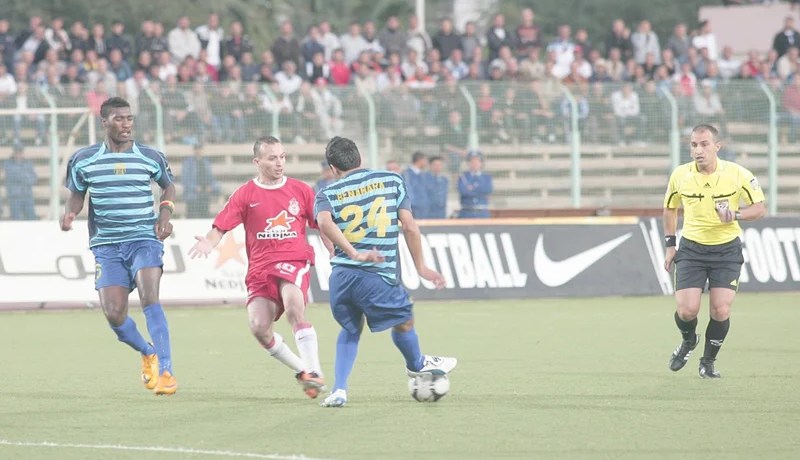 ‮''‬لونڤو لاما‮'' ‬حلّ‮ ‬بالشلف وحديث عن إمضائه