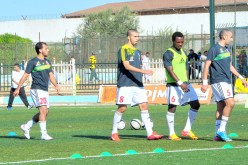 الجمعية تواجه الوفاق من دون زاوي، تجار، صالح وضيف