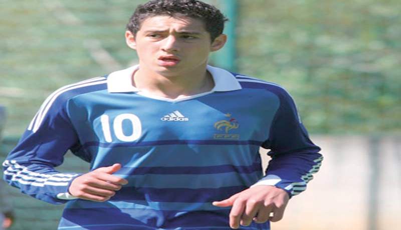 ليون‮ ‬يرفض رحيل بلفوضيل إلى الدوري‮ ‬الإيطالي‮ ‬والعروض تتهاطل على شعلالي‮ ‬