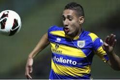 “أطبق تعاليم القرآن، أصلي 5 مرات يوميا وأعارض منع الحجاب والبرقع في فرنسا”