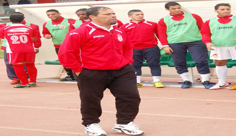 بن شوية مدربا لجمعية الشلف إلى غاية نهاية الموسم