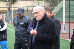 بن يلس لـ”النهار”: “مباراة بجاية مصيرية وهدفنا العودة منها بكامل الزاد”