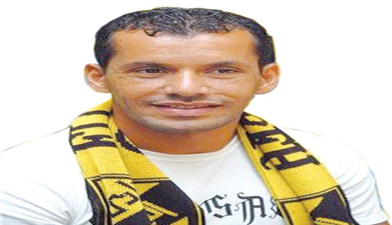 فقير محق باختياره  فرنسا والجيل الصاعد من مزدوجي الجنسية فرنسيون أكثر منهم جزائريون