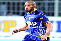 بوعزة يفرّ إلى فرنسا وسانتاندير يفكّر في معاقبته