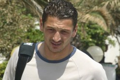 بوجقجـي وبلغري يقرران الإعتزال وغزالي يسـاوم إدارة وداد تلمسان